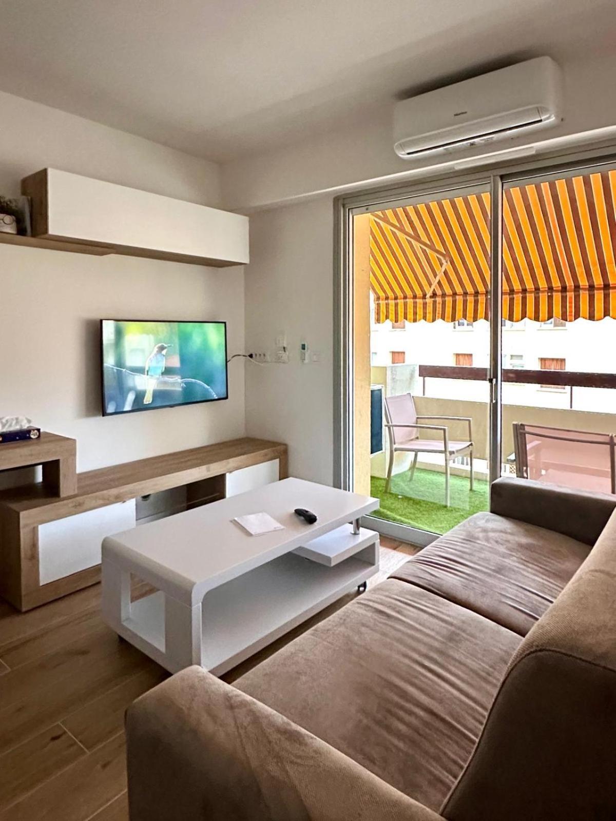 Studio Kialeo Pres De La Plage Avec Parking Roquebrune-Cap-Martin Luaran gambar