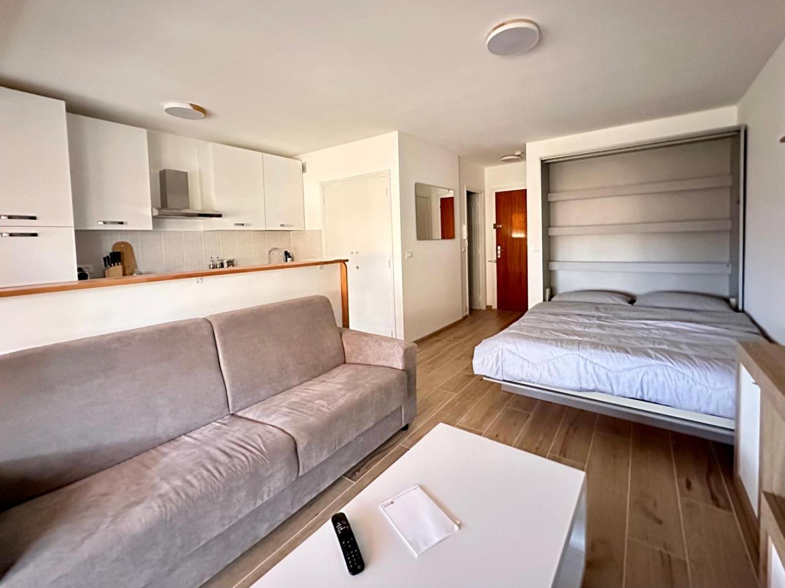 Studio Kialeo Pres De La Plage Avec Parking Roquebrune-Cap-Martin Luaran gambar